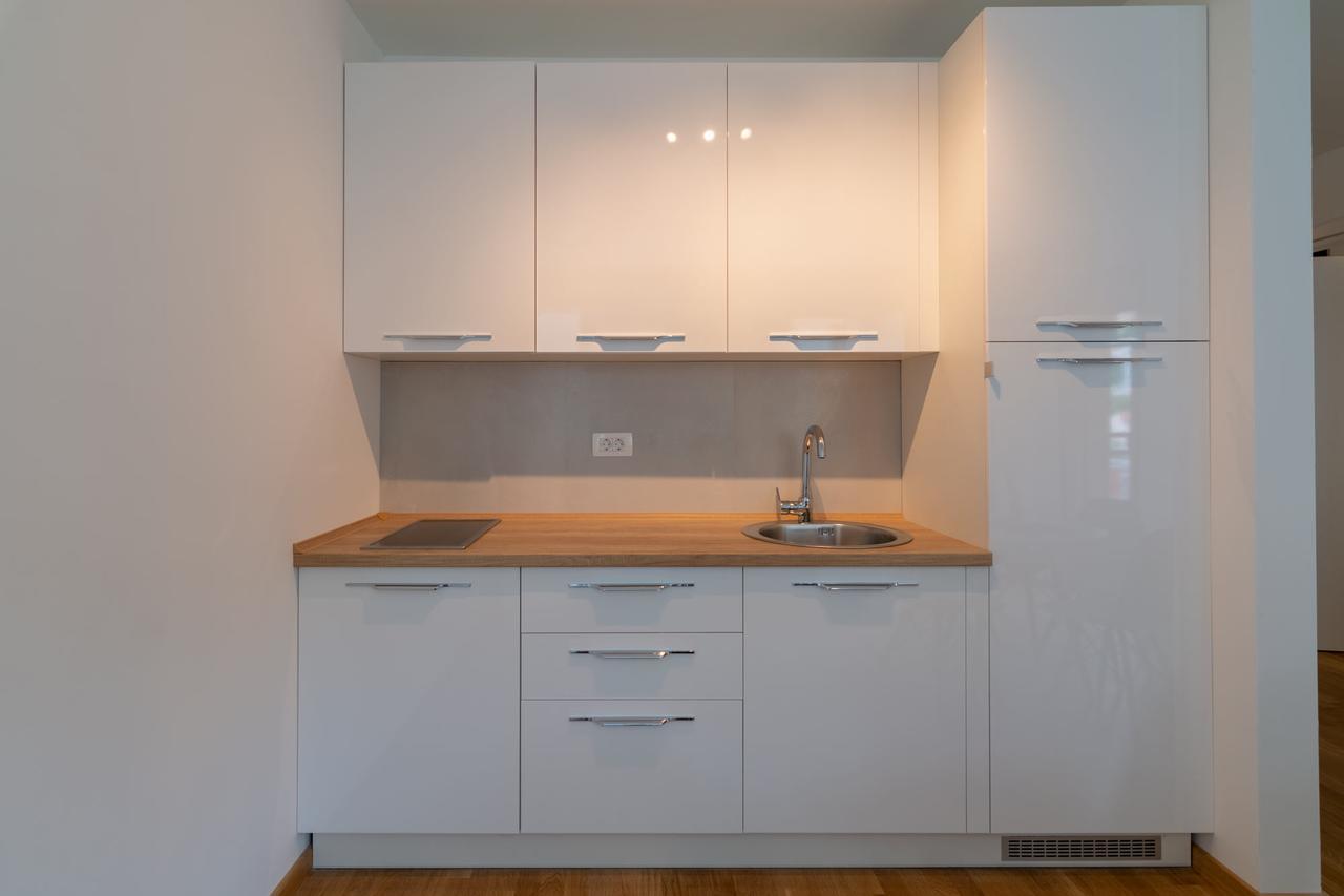 Lungomare Lux Apartment *